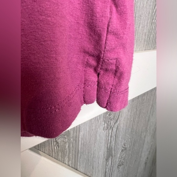 BAG155. Great Northwest Indigo Pink Short Sleeve Tee Small - Picture 4 of 4